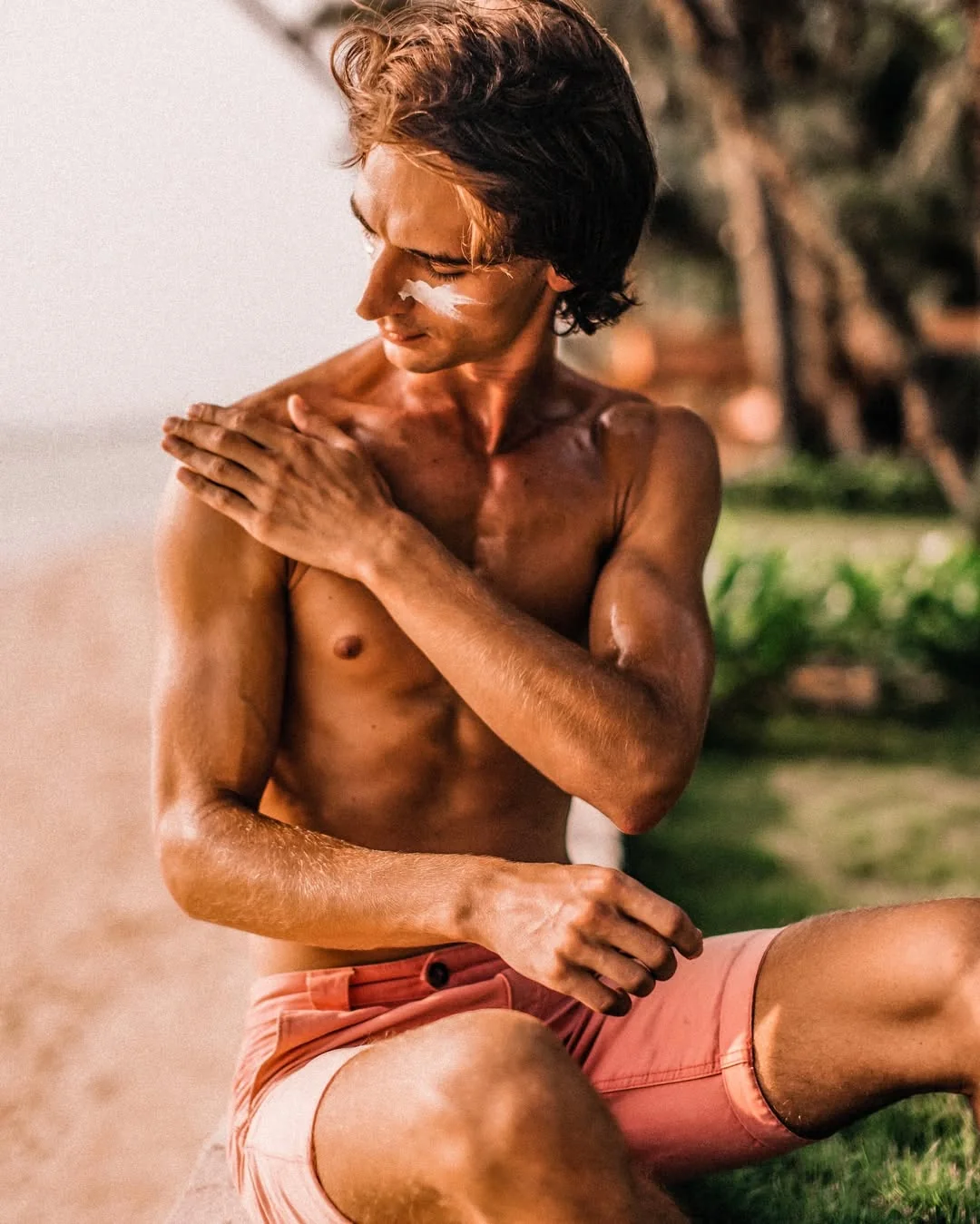 Moisturising sun-kissed skin